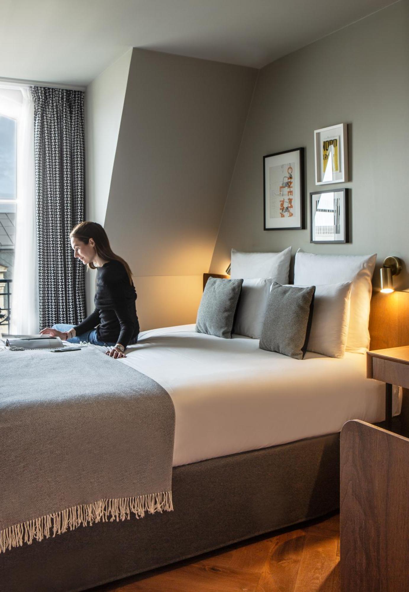 Hotel Flanelles Paris Exterior photo